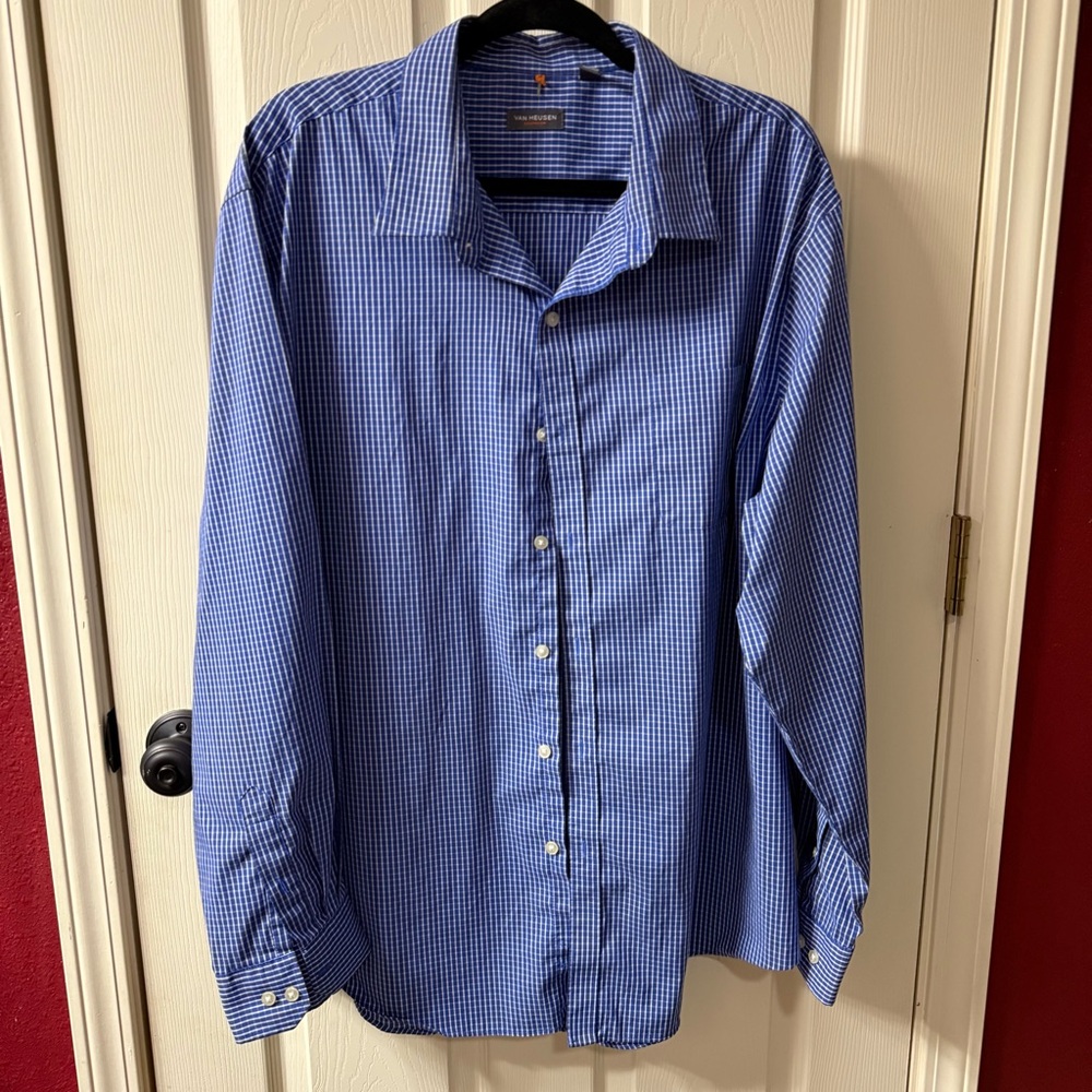 Van Heusen Traveler Mens XXL Blue White Check Button Down Shirt 18-18.5